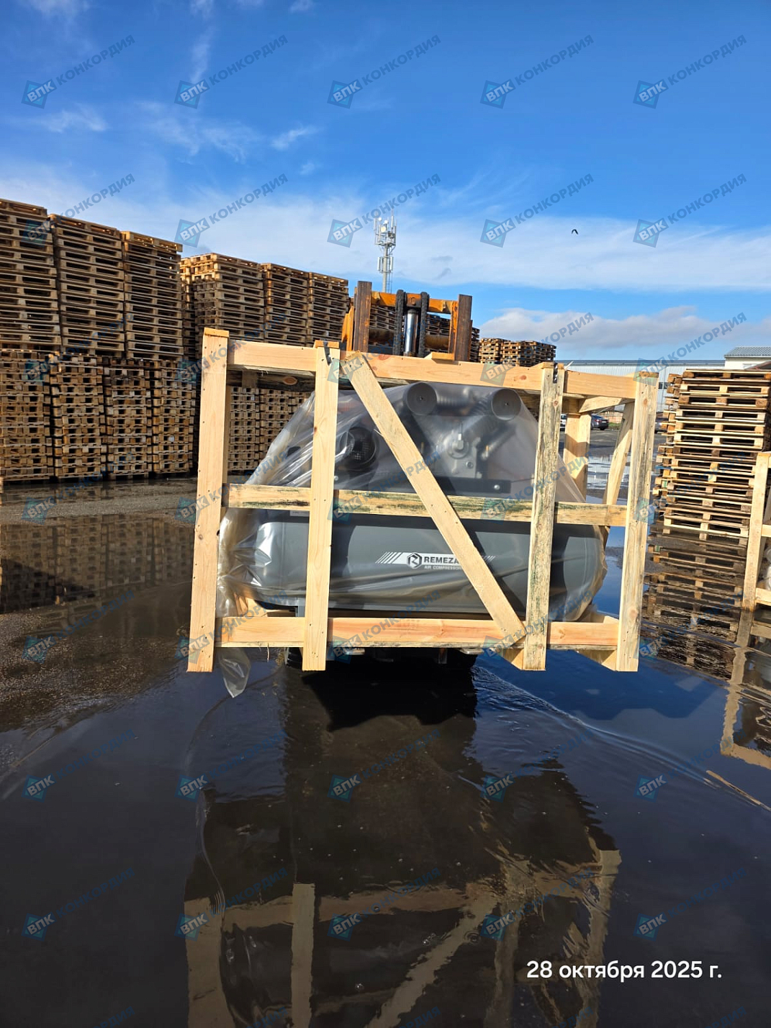 Отгрузка поршневого компрессора Remeza СБ4/Ф-500.LT100/16-7,5 и поршневого блока  LT100 в г. Краснодар